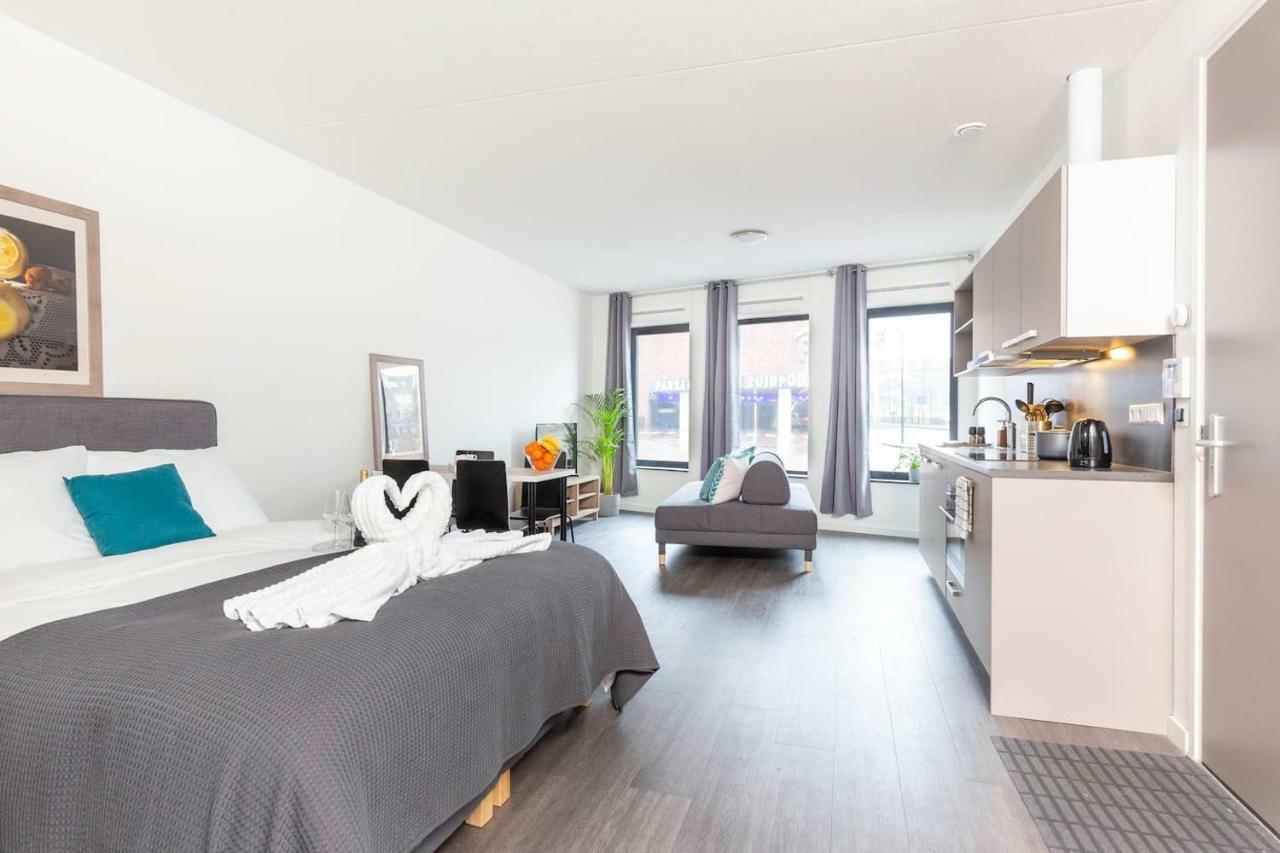 Retreat To Quite Newly Build Apt Center Delftアパートメント エクステリア 写真